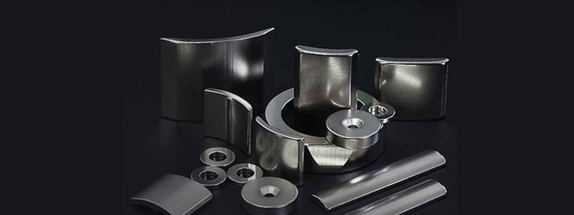 The Main Components and Related Introduction of Ferrite Magnets